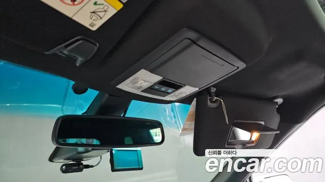Ford Explorer 2016 thumb 10