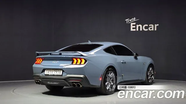 Ford Mustang Mach-E 2024 thumb 7