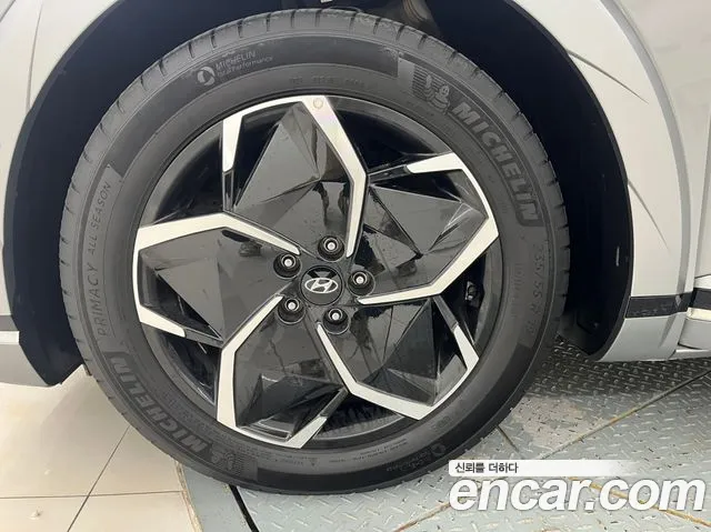 Hyundai Ioniq5 2022 thumb 8