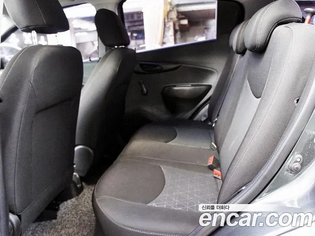 Chevrolet Spark 2019 thumb 2