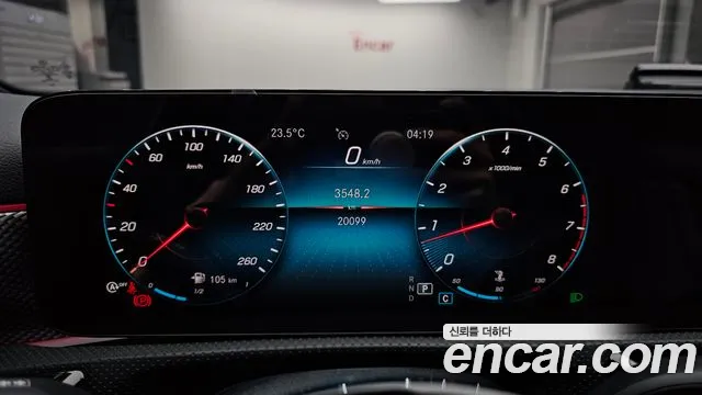 Mercedes-Benz A-Class 2021 thumb 4