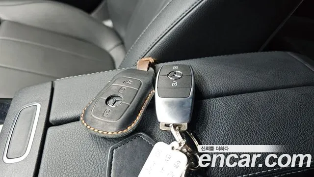 Mercedes-Benz A-Class 2021 thumb 7