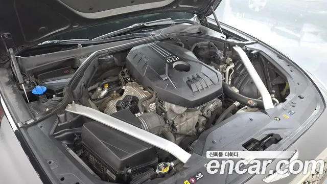 Genesis G70 2019 thumb 6