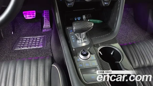 Genesis G70 2019 thumb 9
