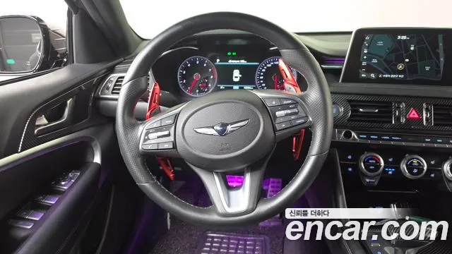 Genesis G70 2019 thumb 12
