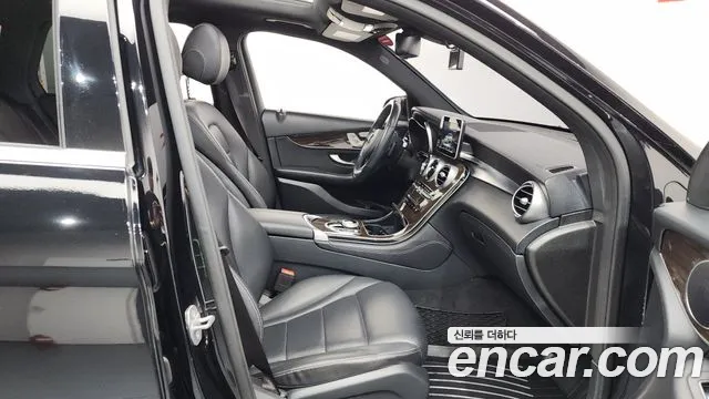 Mercedes-Benz GLC 2019 thumb 10