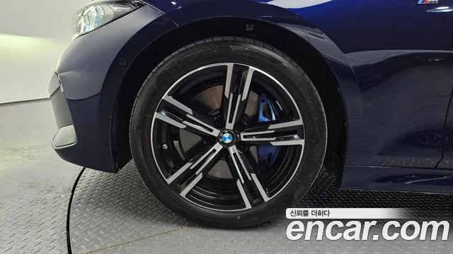 BMW 3 серии 2025 thumb 12