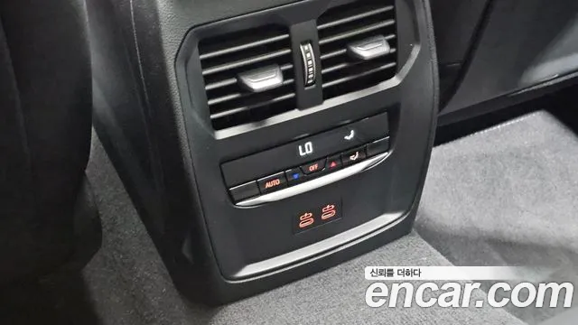BMW 3 серии 2025 thumb 3