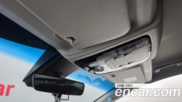 Hyundai Staria 2021 thumb 11