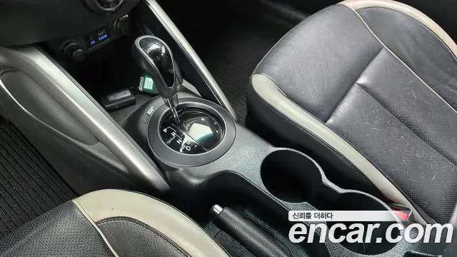 Hyundai Veloster 2013 thumb 2