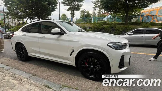 BMW X4 2021 thumb 8