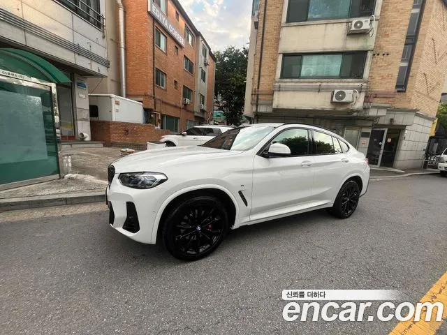 BMW X4 2021 thumb 6