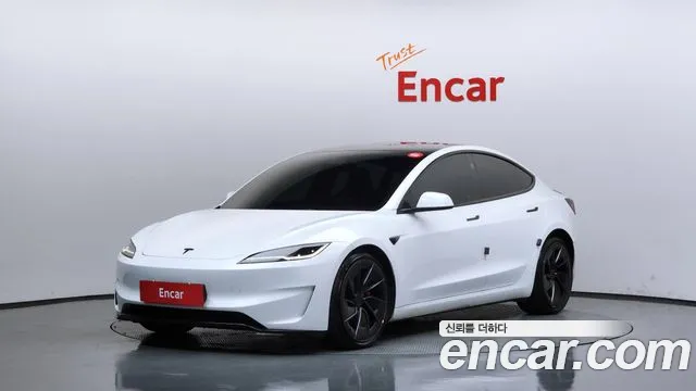 Tesla Model 3 2024 thumb 8