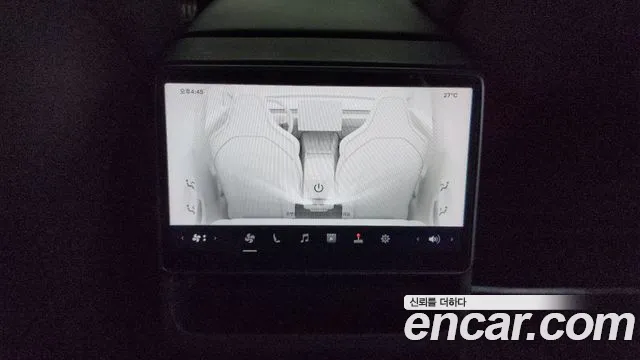 Tesla Model 3 2024 thumb 3