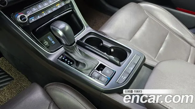 Hyundai Grandeur 2017 thumb 4