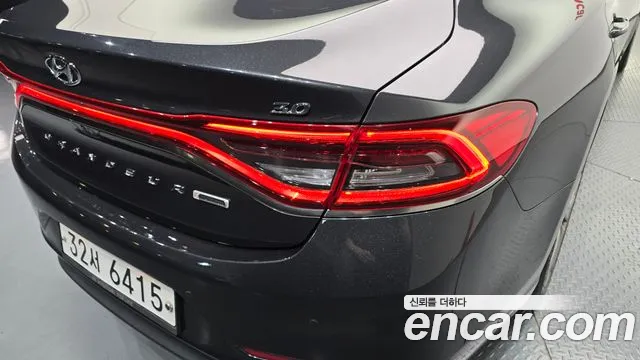 Hyundai Grandeur 2017 thumb 8