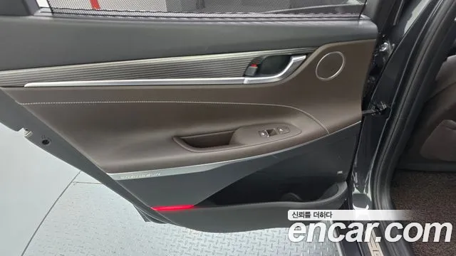 Hyundai Grandeur 2017 thumb 7