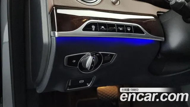Mercedes-Benz S-Class 2020 thumb 8