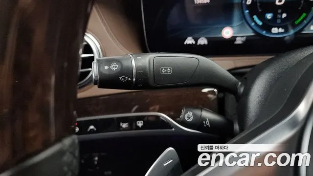 Mercedes-Benz S-Class 2020 thumb 7