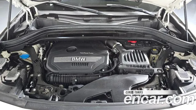 BMW X2 2019 thumb 10