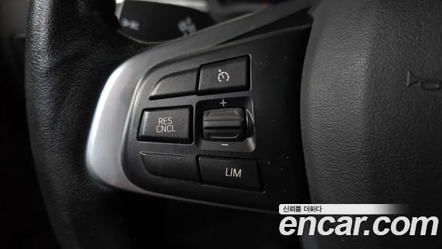 BMW X2 2019 thumb 11