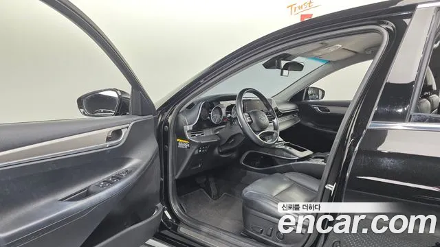 Hyundai Grandeur 2019 thumb 10