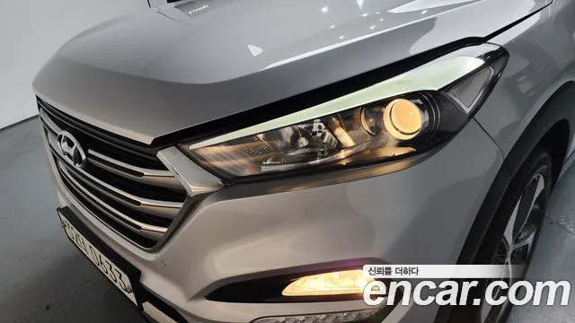 Hyundai Tucson 2016 thumb 2