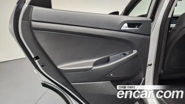 Hyundai Tucson 2016 thumb 11