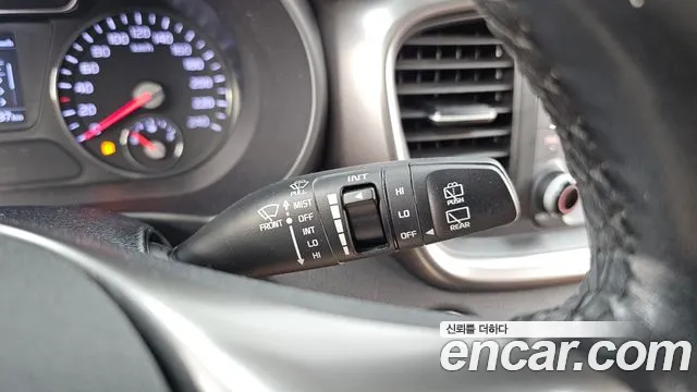 Kia Sorento 2018 thumb 8