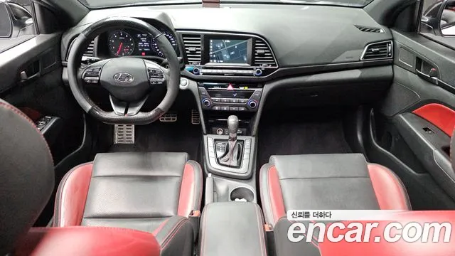 Hyundai Avante 2017 thumb 9