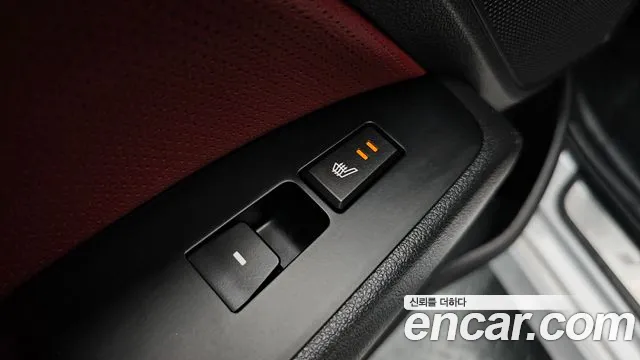 Hyundai Avante 2017 thumb 10