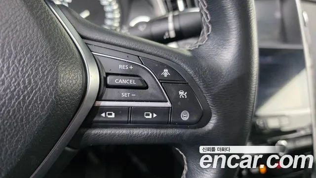 Infiniti Q50 2020 thumb 5