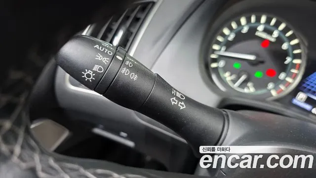 Infiniti Q50 2020 thumb 12