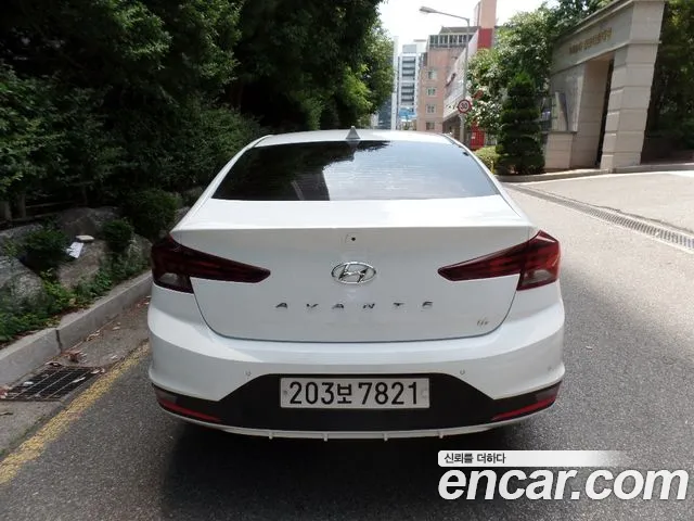 Hyundai Avante 2019 thumb 10