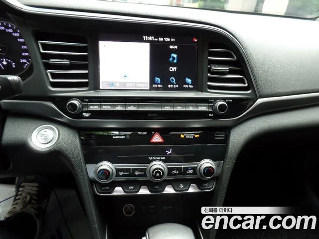 Hyundai Avante 2019 thumb 12