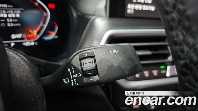 BMW X4 2022 thumb 7
