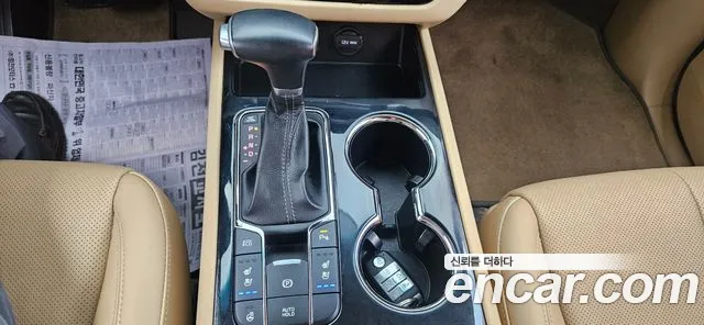 Kia Carnival 2018 thumb 5
