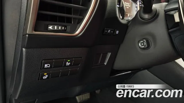 Lexus NX 2018 thumb 9