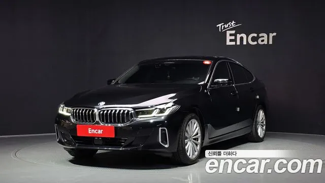 BMW 6 серии Gran Turismo 2022 thumb 8