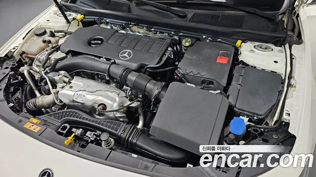 Mercedes-Benz A-Class 2021 thumb 7