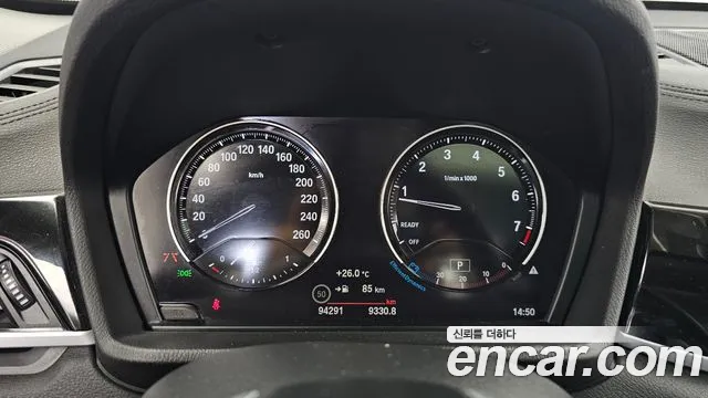 BMW X1 2022 thumb 3