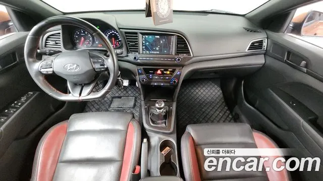 Hyundai Avante 2018 thumb 3