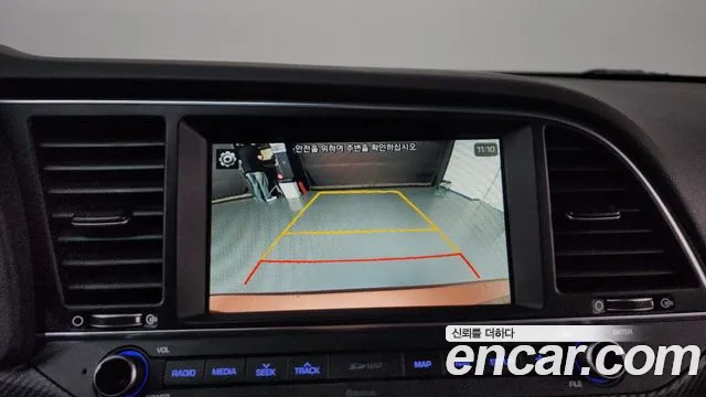 Hyundai Avante 2018 thumb 8