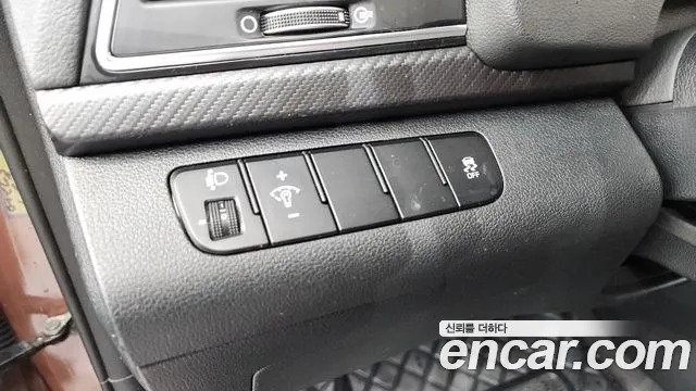 Hyundai Avante 2018 thumb 7