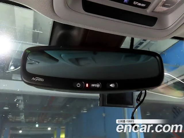 Chevrolet Malibu 2018 thumb 4