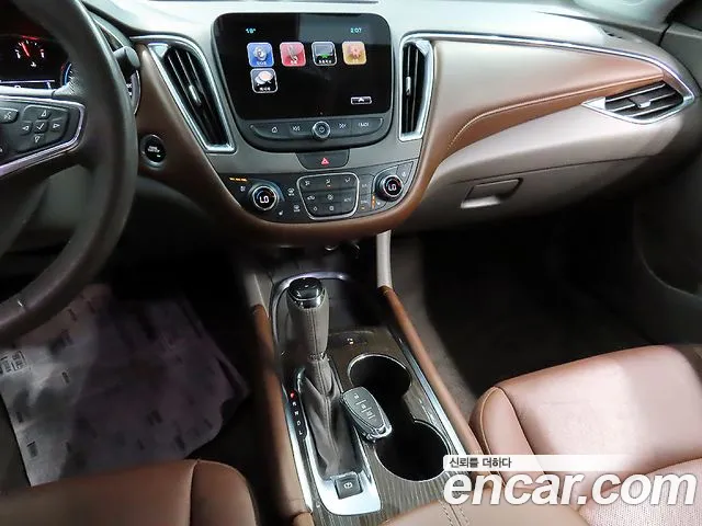 Chevrolet Malibu 2018 thumb 11