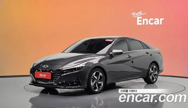 Hyundai Elantra 2020 thumb 2
