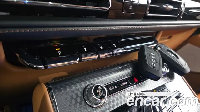 Lincoln Aviator 2022 thumb 4