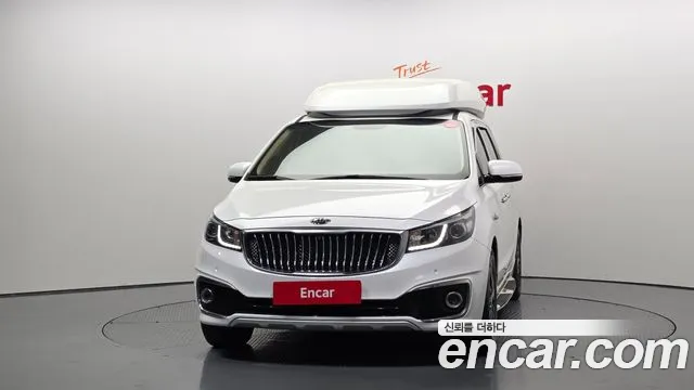 Kia Carnival 2016 thumb 6