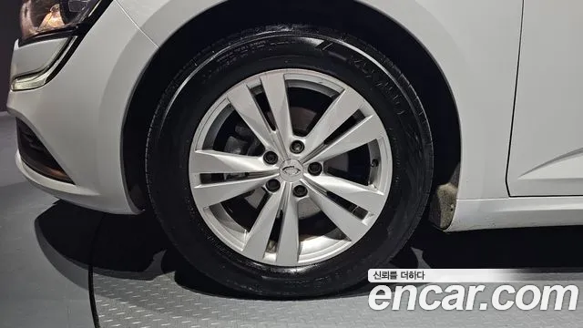 Renault SM6 2019 thumb 12